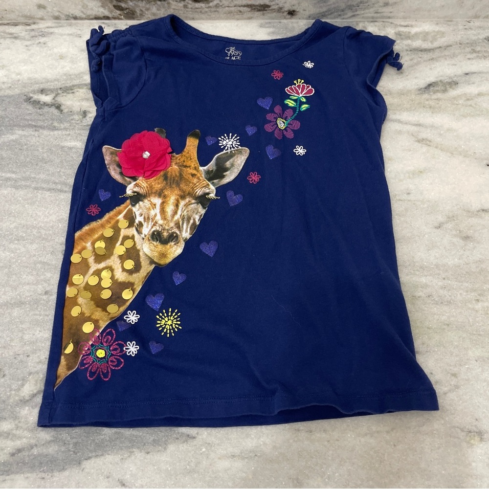 Children’s Place Blue Short Sleeve Tee with Giraffe Design size 7/8
